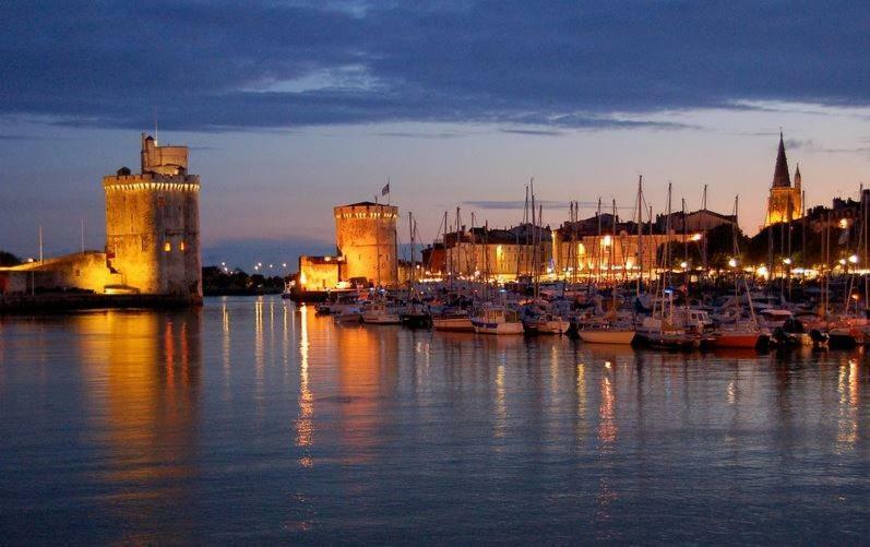 Maison De Charme A La Rochelle Croix-Chapeau Zewnętrze zdjęcie